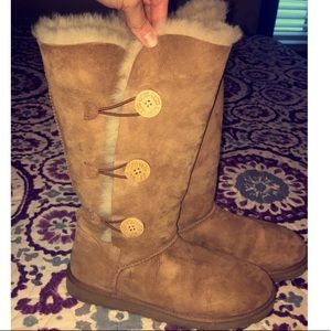 Furry UGG Boots - NEW